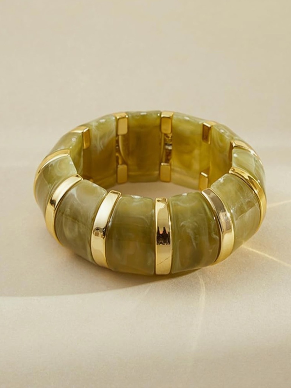 Chunky Emerald Glow Stack Bangle